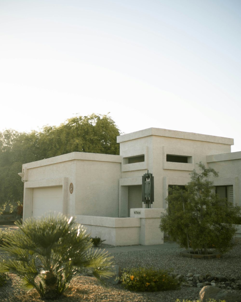 A modern Arizona desert home at golden hour